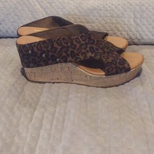 Leopard wedges